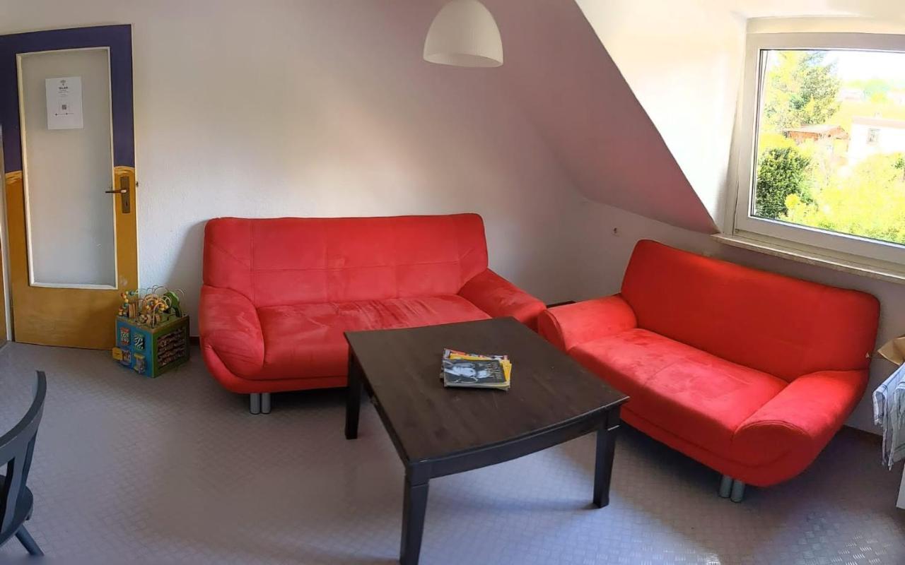 Monkey Factory - Mini Home-Stay Hostel Traben-Trarbach Zimmer foto